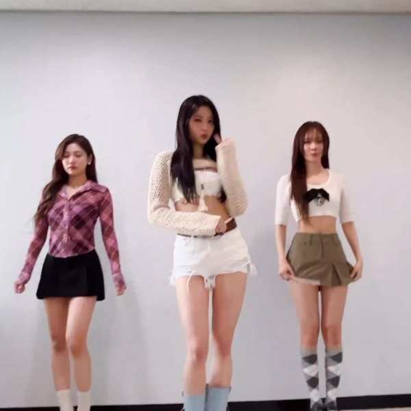 230515 LE SSERAFIM TikTok Update with Yunjin, Winter and Ningning (Unforgiven Challenge)