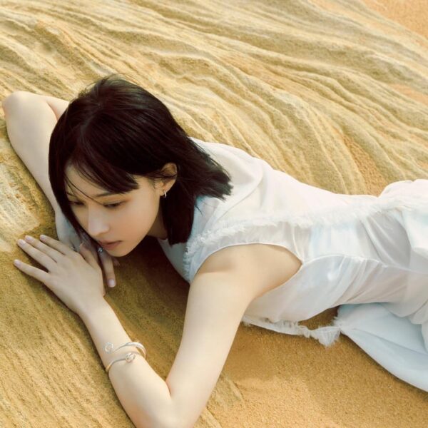 230420 aespa - MY WORLD (Intro Teaser Images) — Winter & Giselle