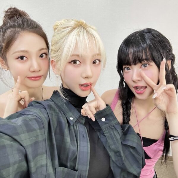 230518 eunchae_diary Twitter Update with Karina & NingNing