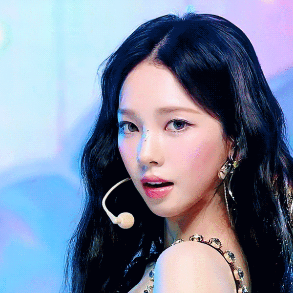 230824 Karina