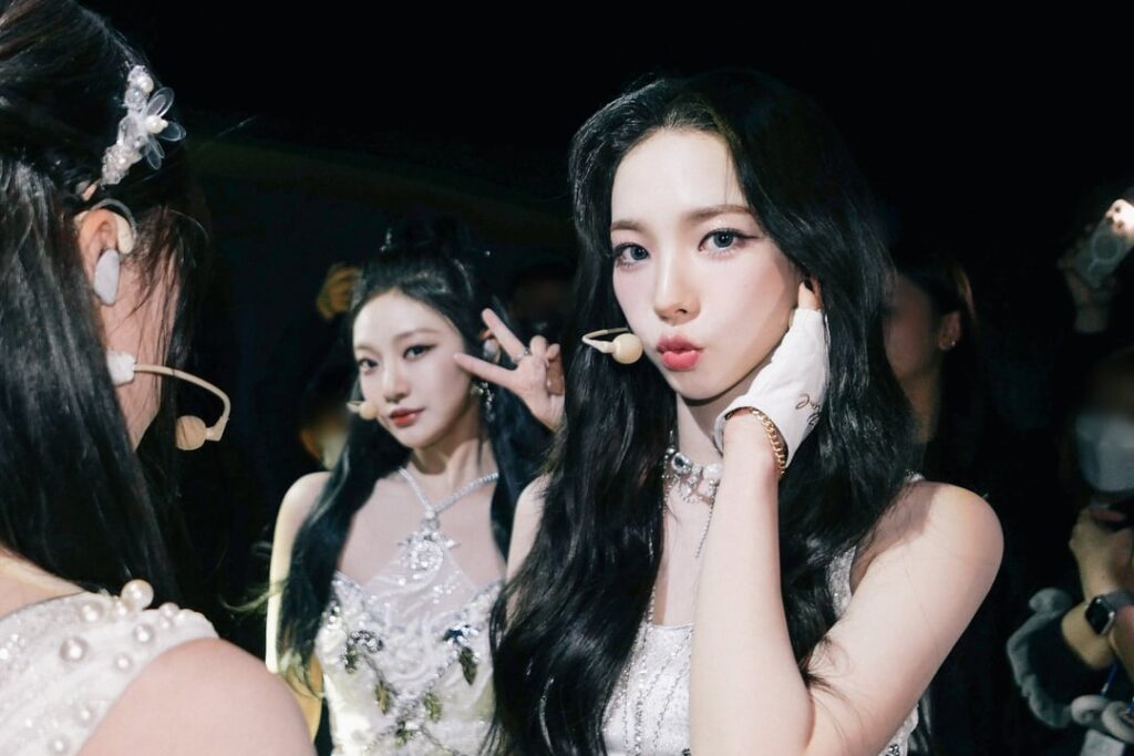 230414 aespa Twitter Update - 2023 aespa 1st Concert ‘SYNK : HYPER LINE’ 📸🤍