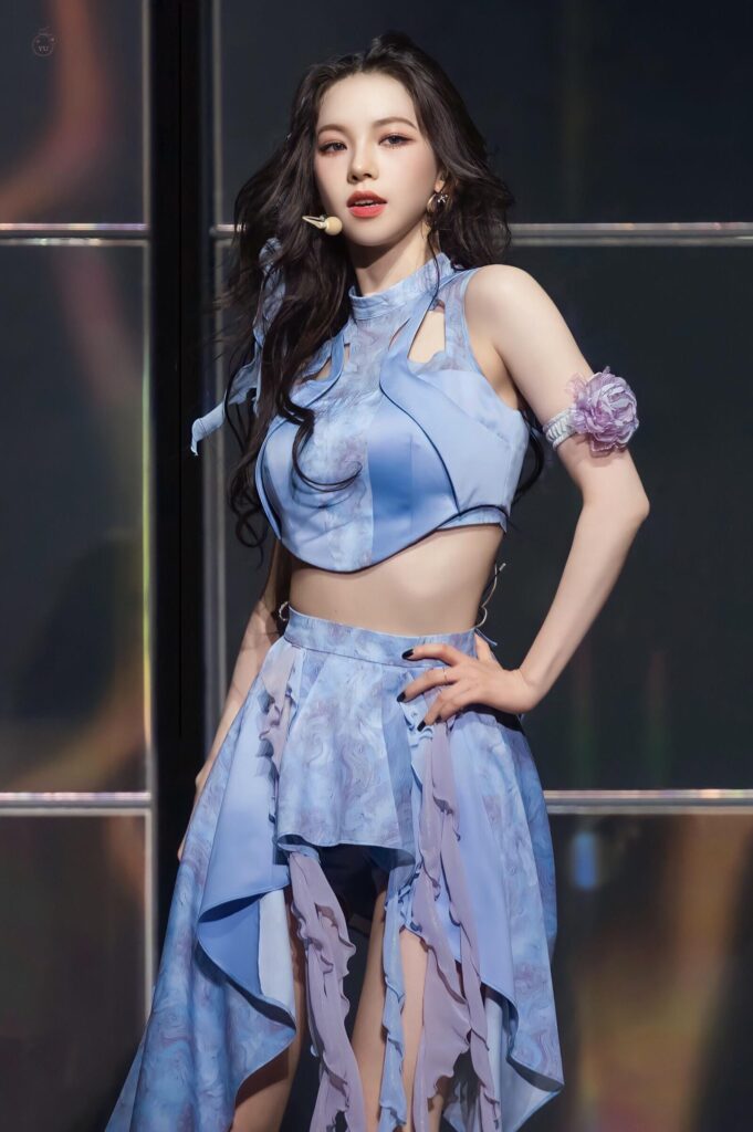 230226 Karina
