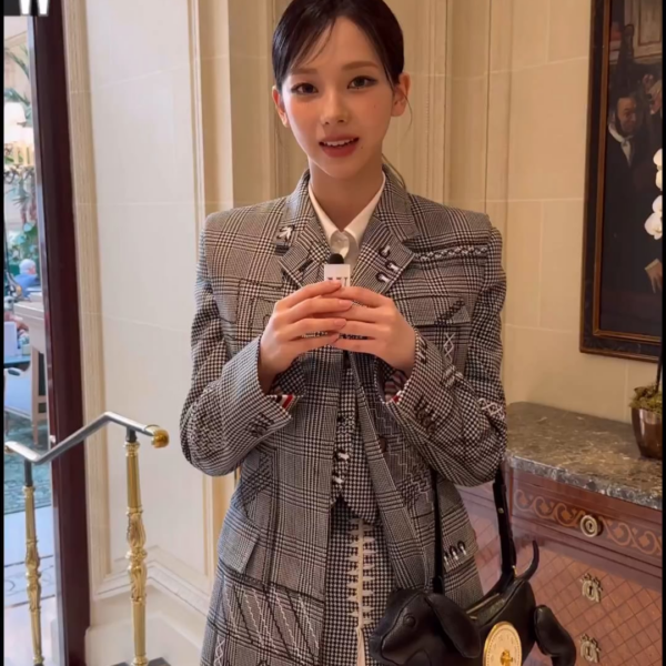 230704 W Korea Instagram Update with Karina