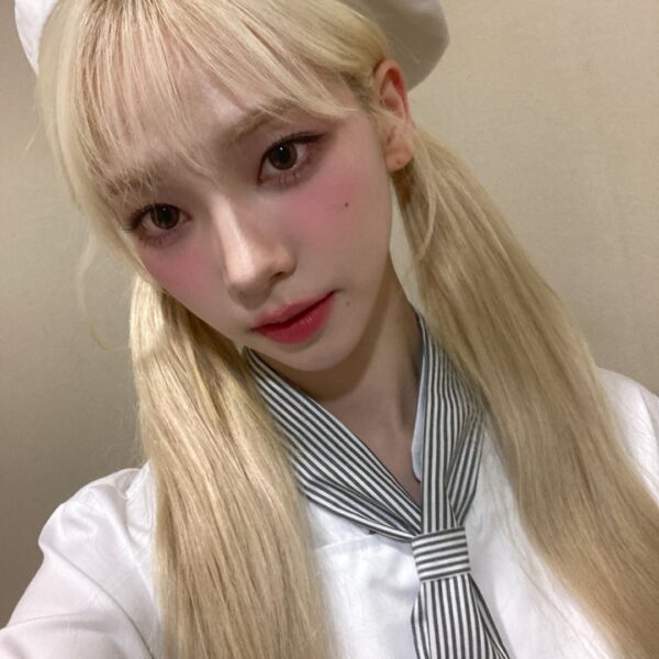 230518 aespa Twitter Update with Karina