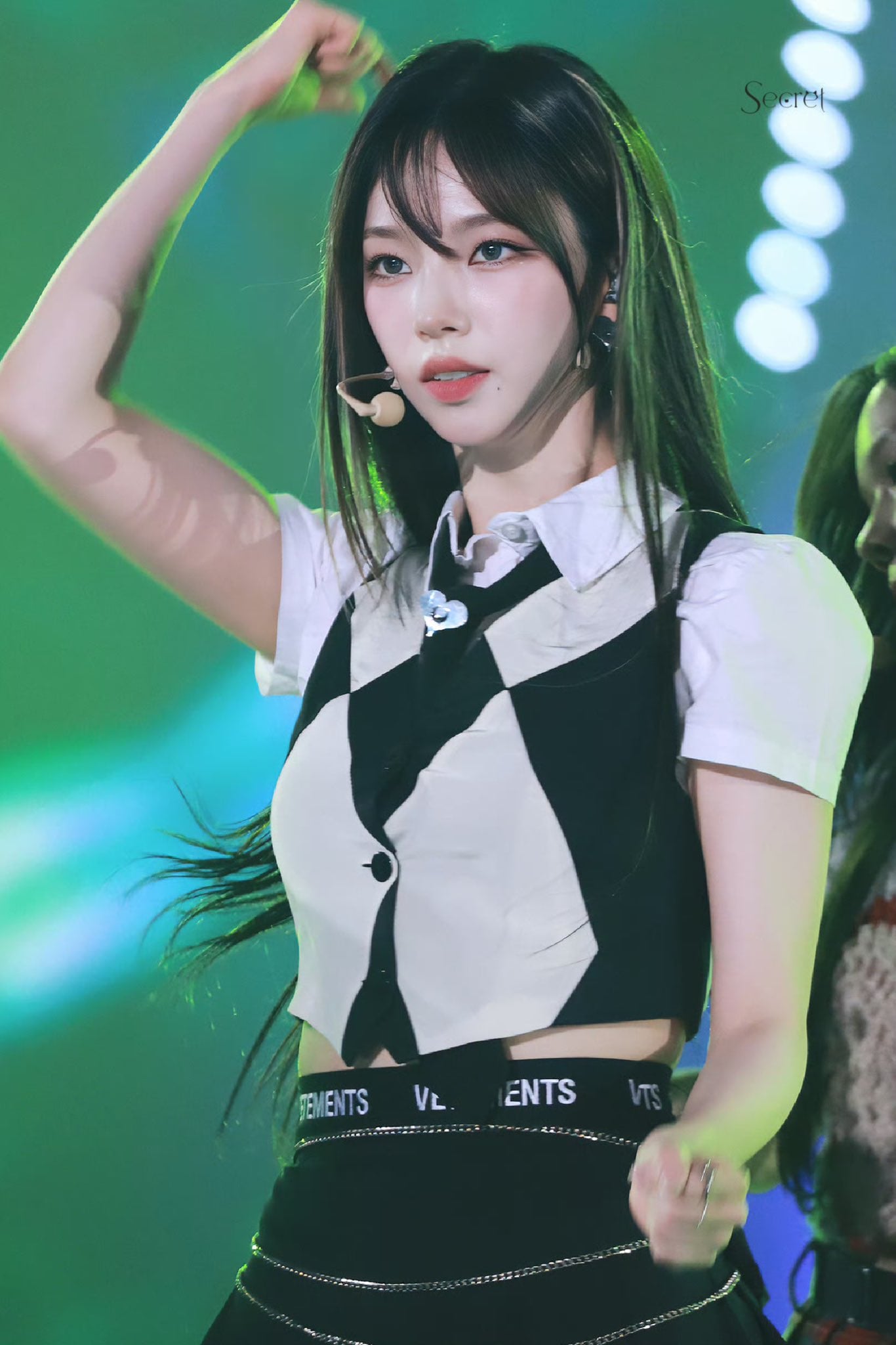 230218 Karina
