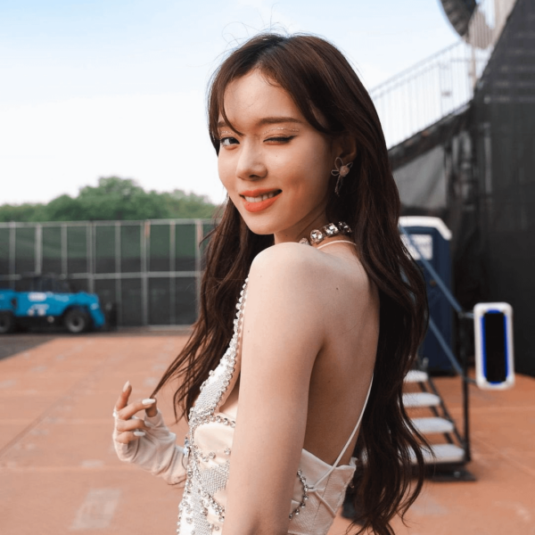 230621 amandabfilms Instagram Update with Winter