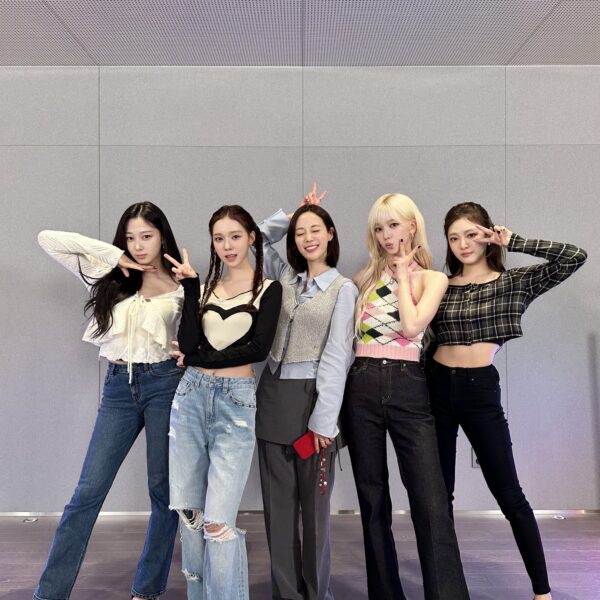 230510 aespa Twitter Update with Heo Youngji