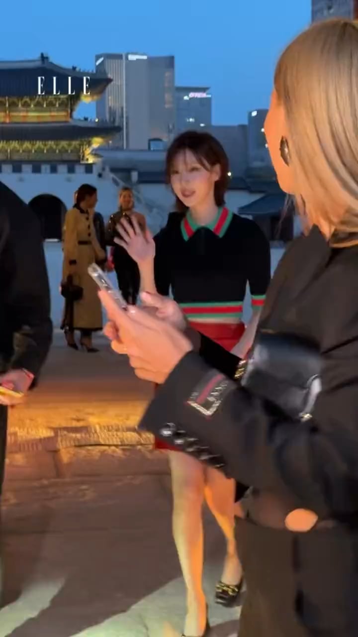 230516 ELLE Singapore Twitter Update with Winter