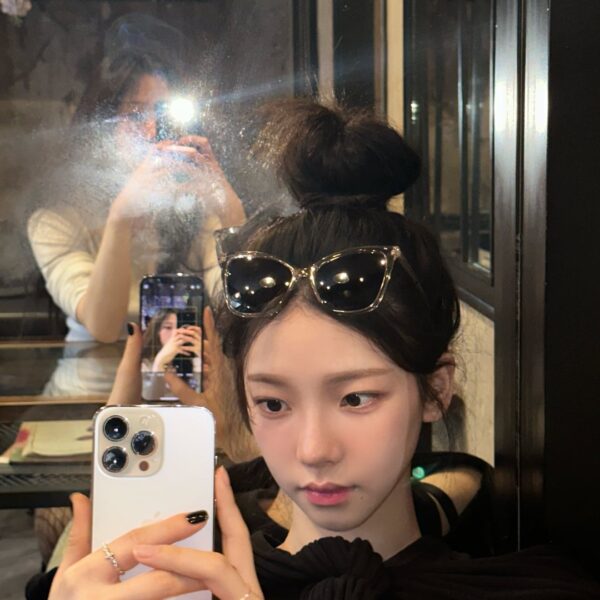 230328 aespa Twitter Update with Karina