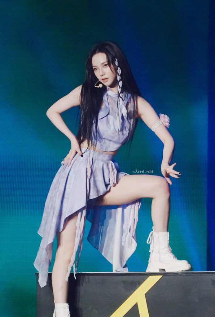 230730 Karina