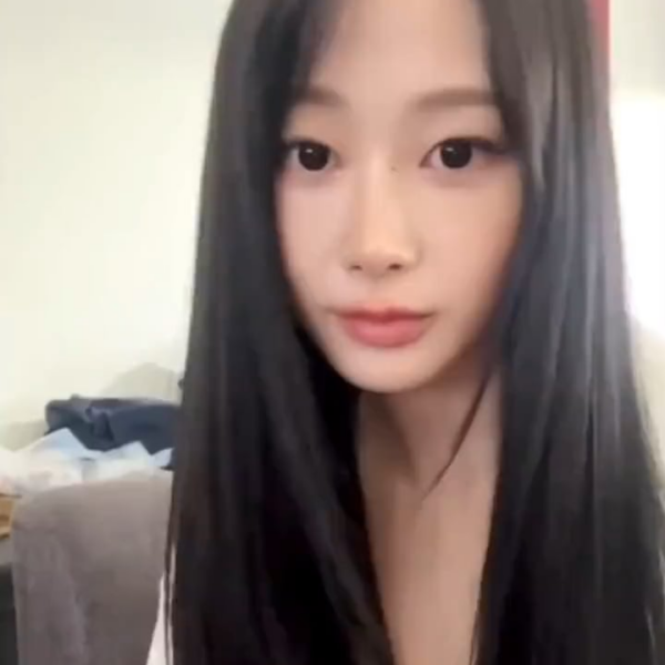 230909 aespa Threads Update with Giselle