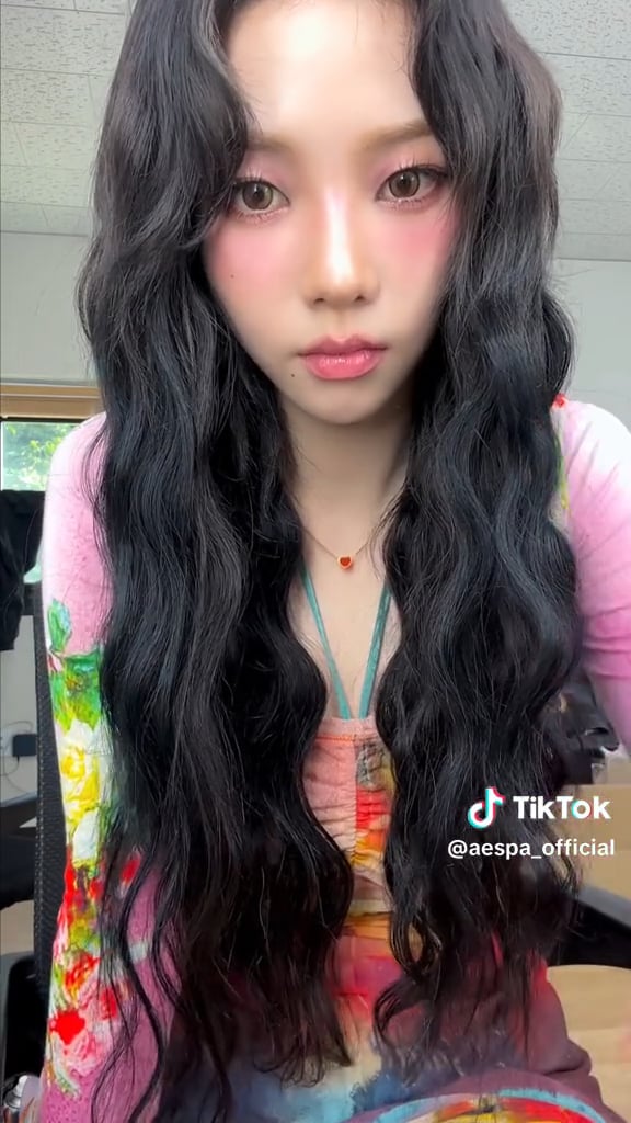 230917 aespa TikTok Update with Karina - 🤨💙