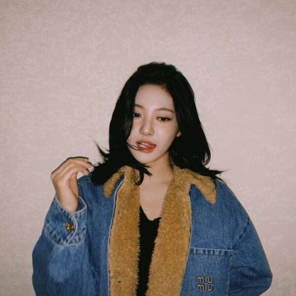 231023 Ningning Instagram Update