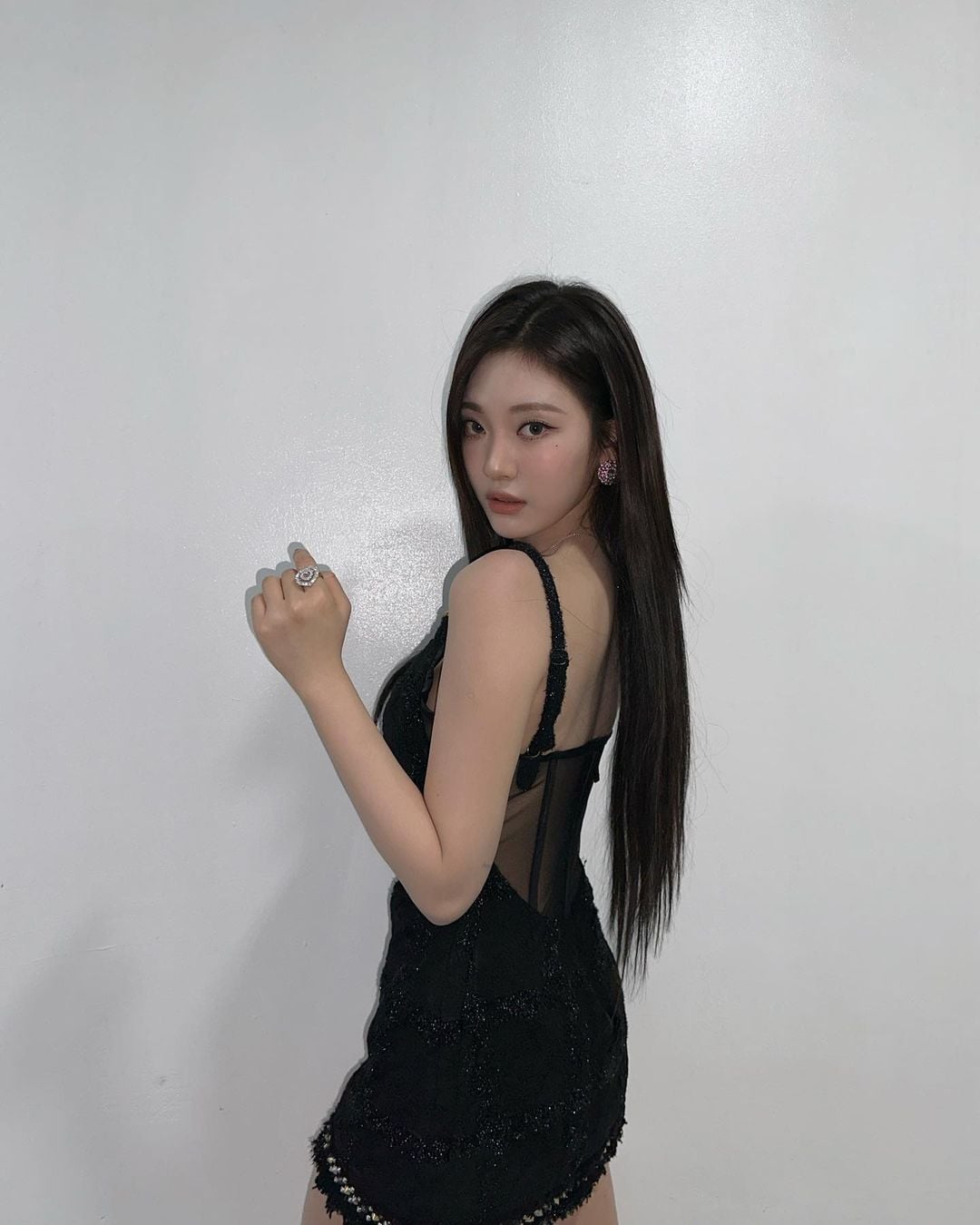 231011 Ningning Instagram Update