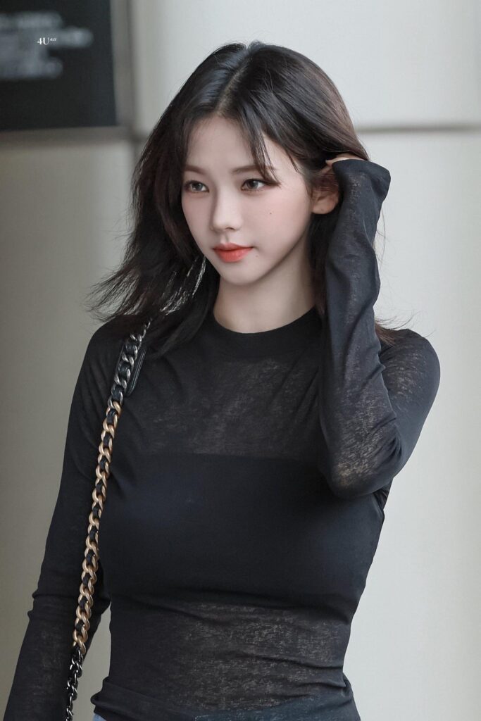 230802 Karina