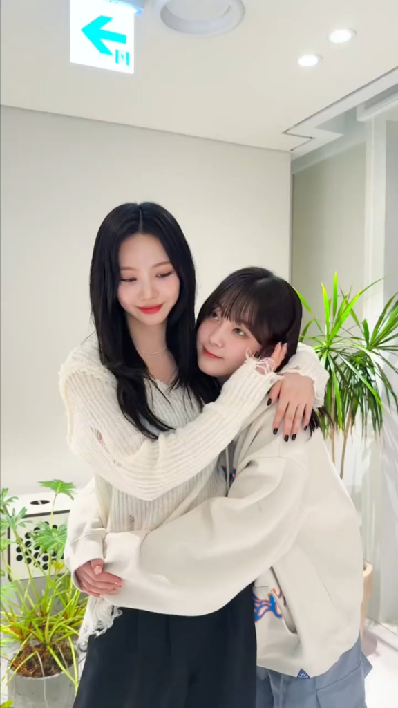 231116 aespa TikTok Update with Karina - #ImtheDrama with Kep1er Chaehyun 🎞️💙