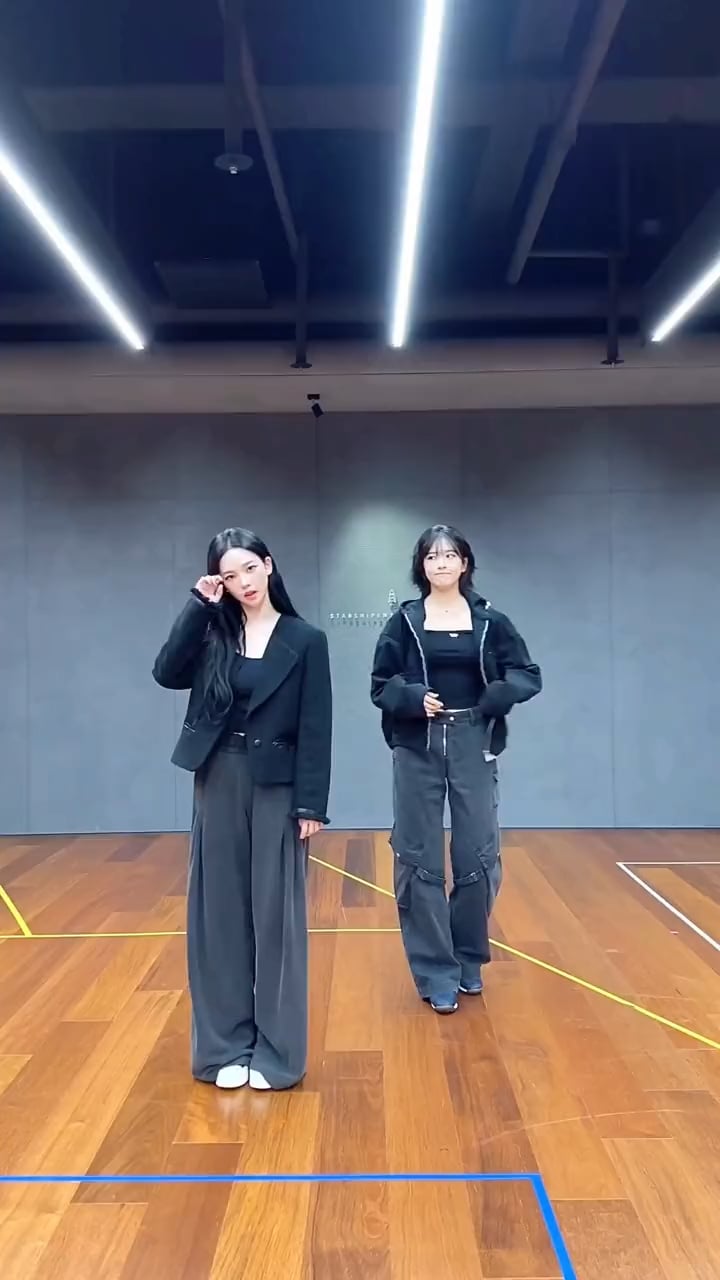 231110 IVE TikTok Update with Karina - Drama same meeting (Baddie Challenge with IVE An Yujin)