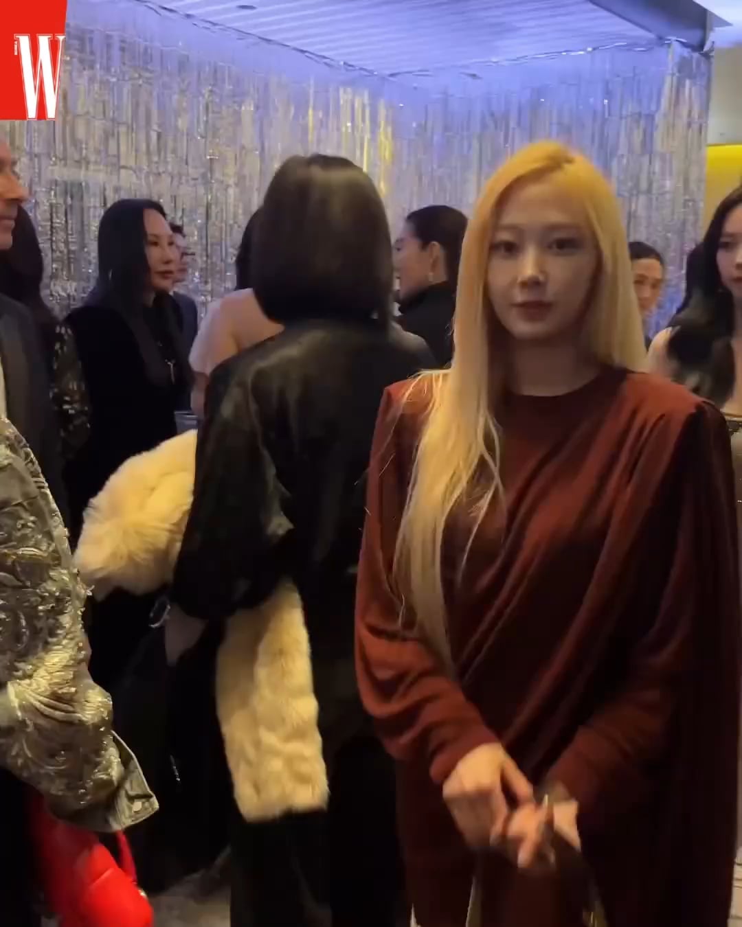 231124 wkorea Instagram Update with aespa 2