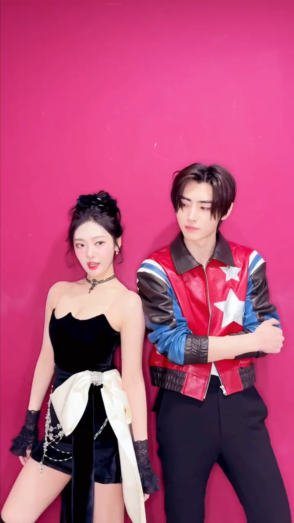 231122 aespa TikTok Update with Ningning - Don't bother blocking this, it's sweet with ENHYPEN Sunghoon