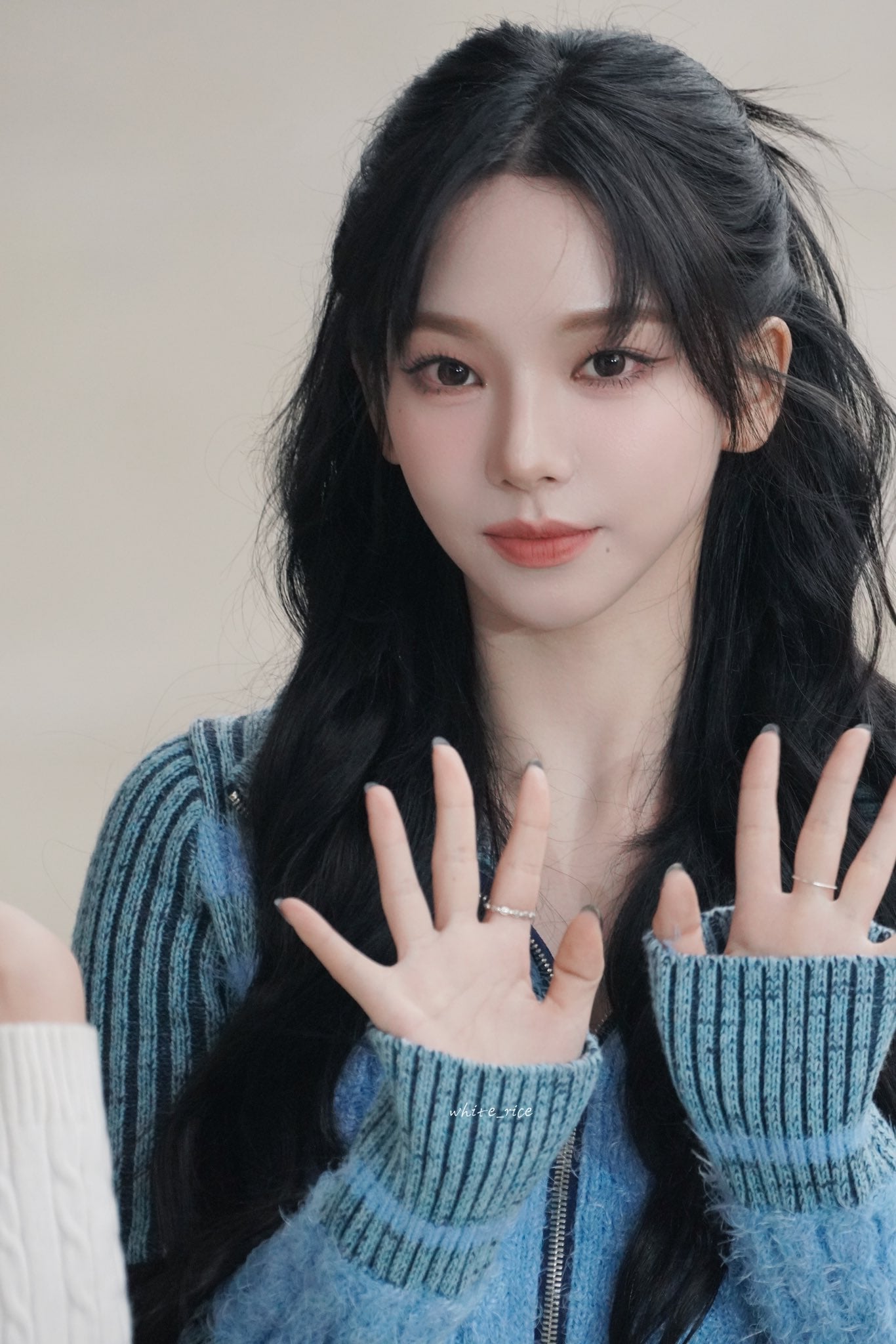 231116 Karina