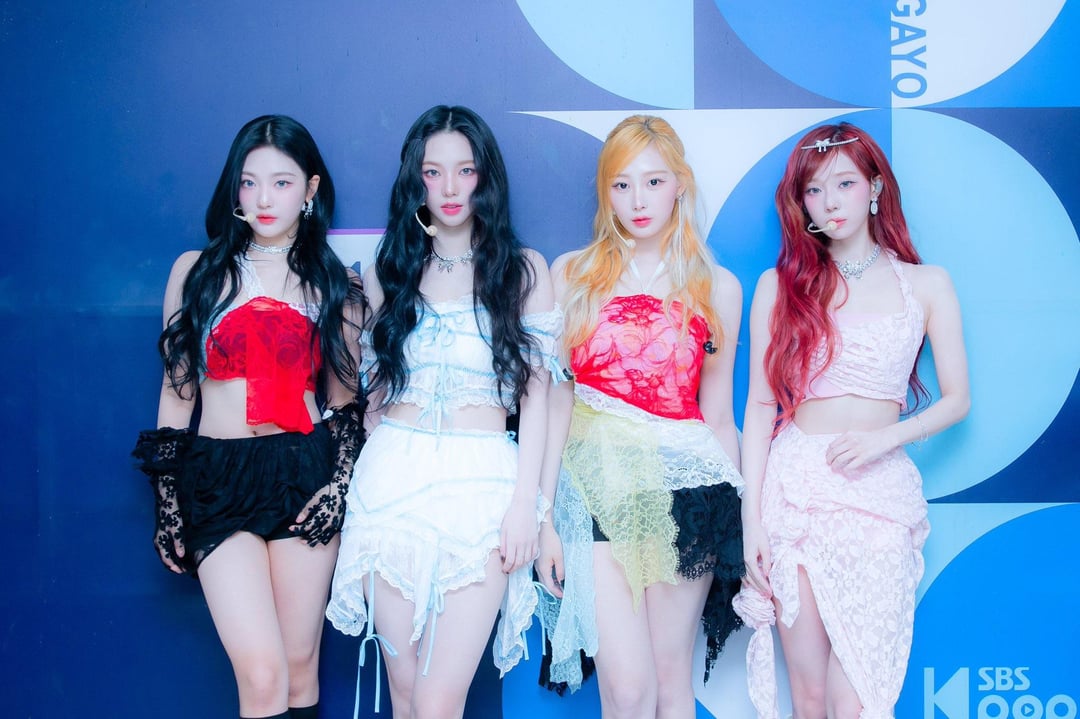 231119 kpop_sbs Twitter Update With aespa - Pre-Show Photos @ Inkigayo