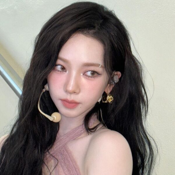 231110 Karina Instagram Update