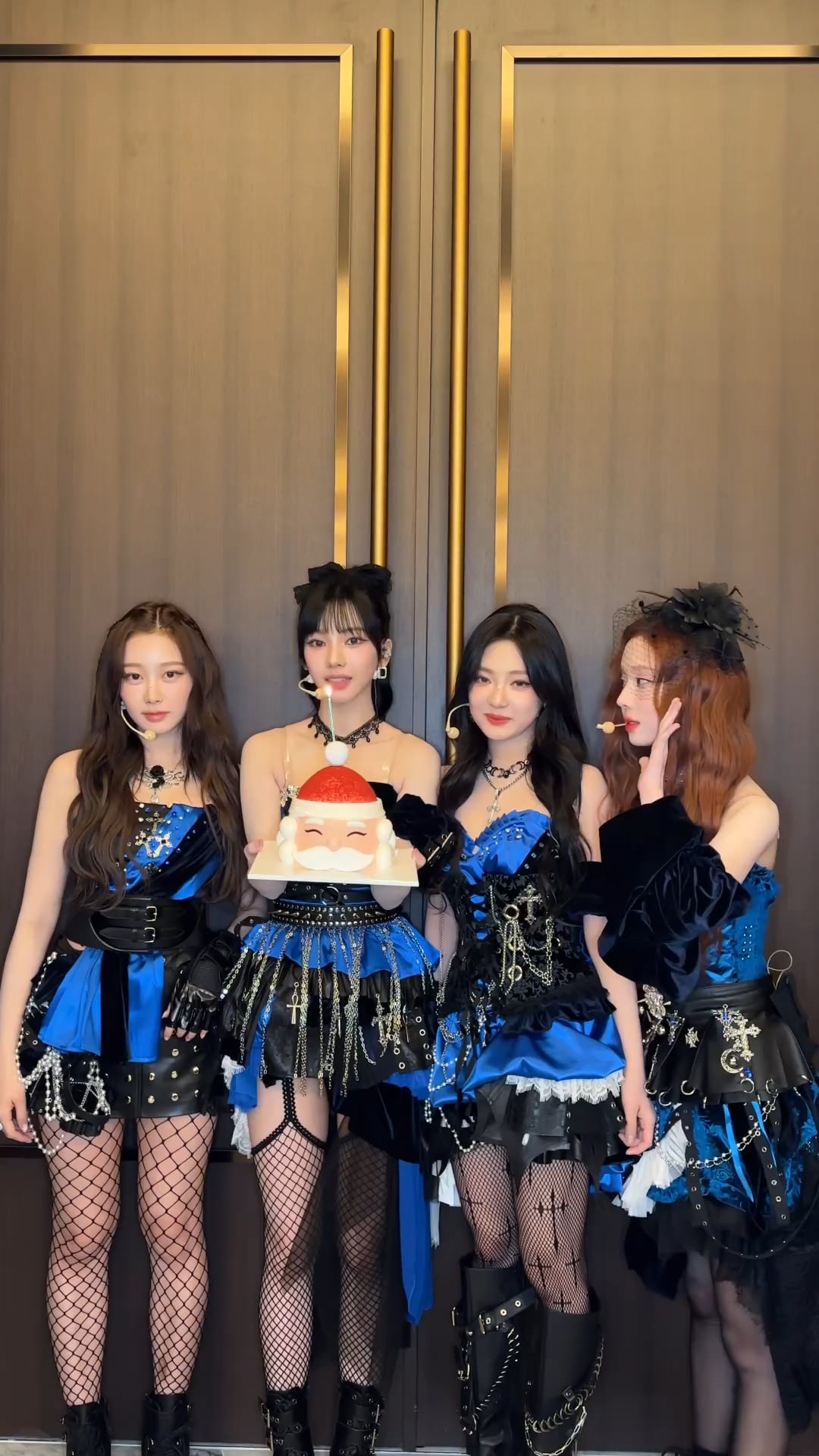 231225 aespa Instagram Reel Update - Happy Holiday🎅🏻✨
