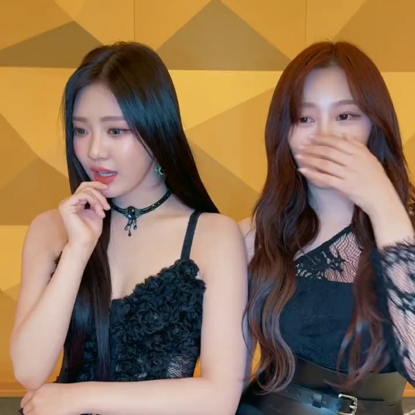 231225 NCT 127 TikTok Update with Giselle and Ningning - Be There For Me Challenge with Taeyong and Haechan