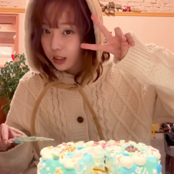 240101 aespa YouTube Shorts Update with Winter - Let's eat together 🍰