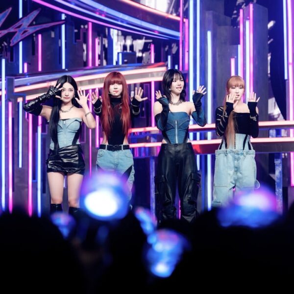 231128 aespa - Inkigayo PD Note (231112 More Drama Stage Pics)