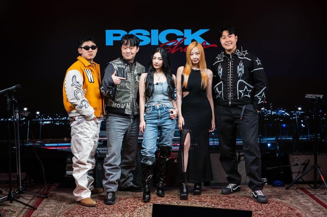 231210 psickuniv Instagram Update with Ningning & Giselle