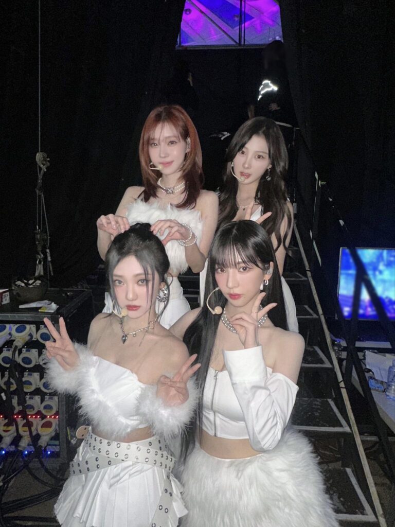 231211 aespa Twitter Update - K-Link Festival 🦢🤍