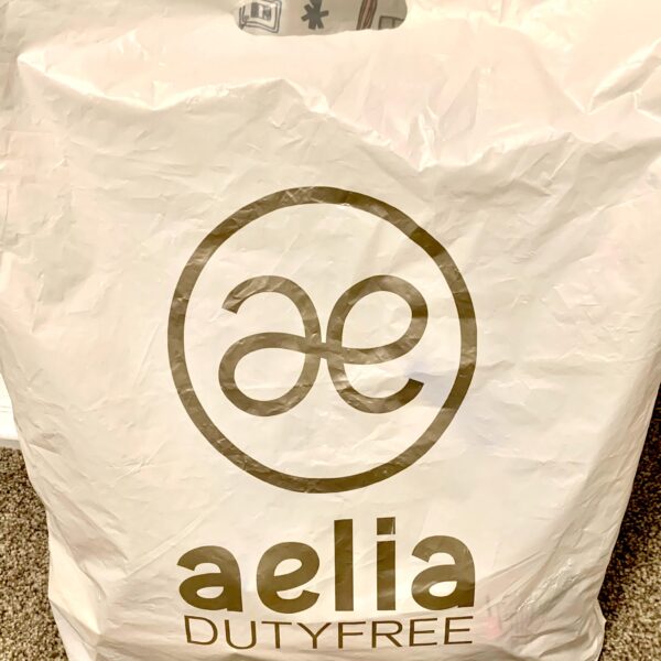 Does this random shopping bag count as aespa merchandise? 😹😹😹