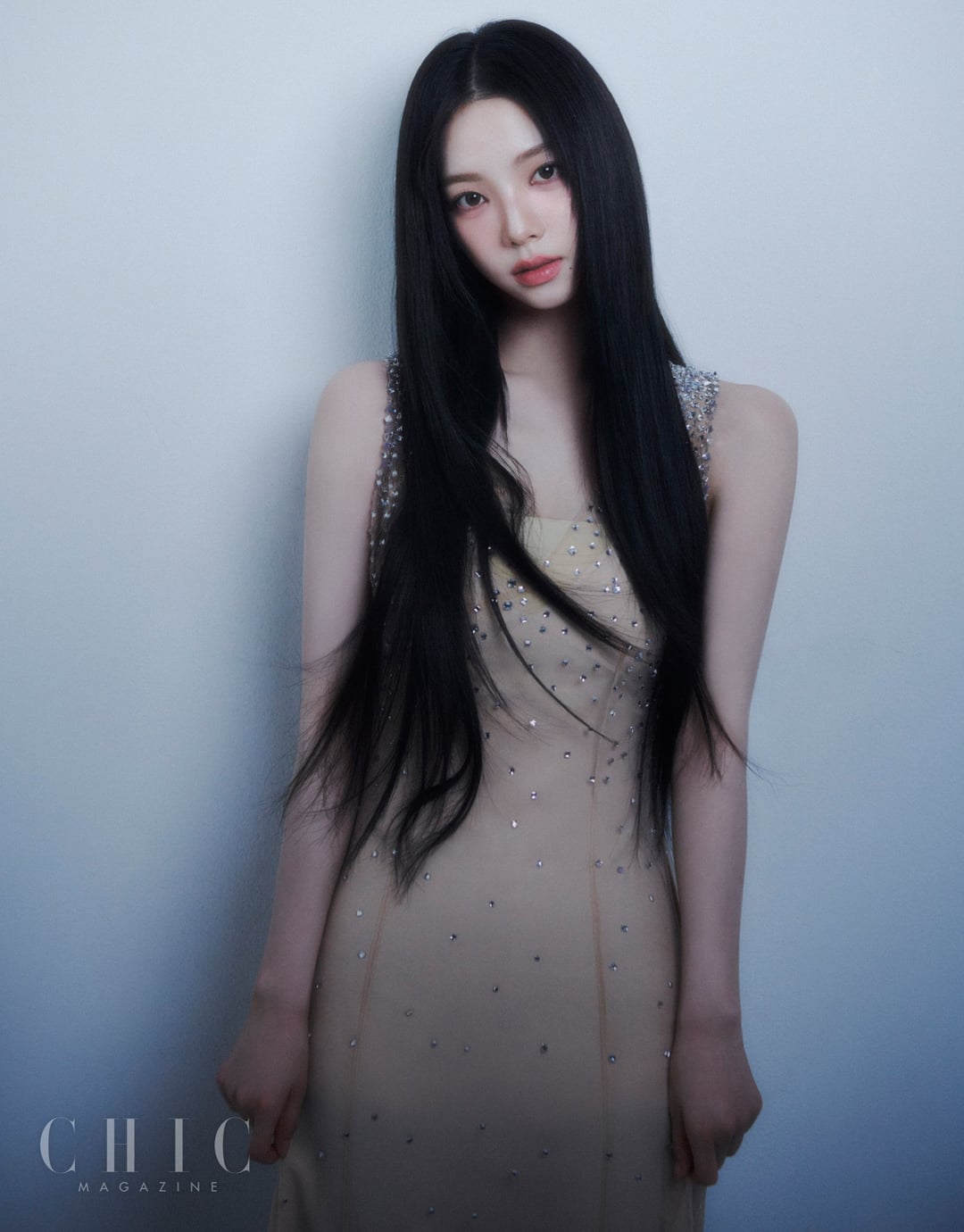 240108 aespa Twitter Update with Karina - CHIC with KARINA 💎⚡️