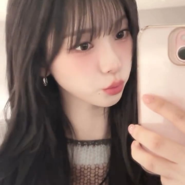 240123 aespa TikTok Update with Karina - Omnidirectional Beauty