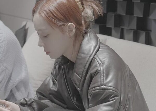 240115 Winter - Regret of the Times (Melon Exclusive Recording Behind Photos)