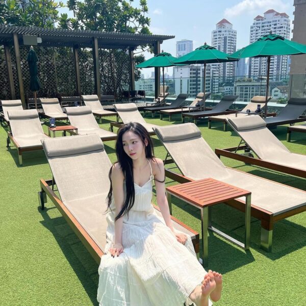230325 Karina