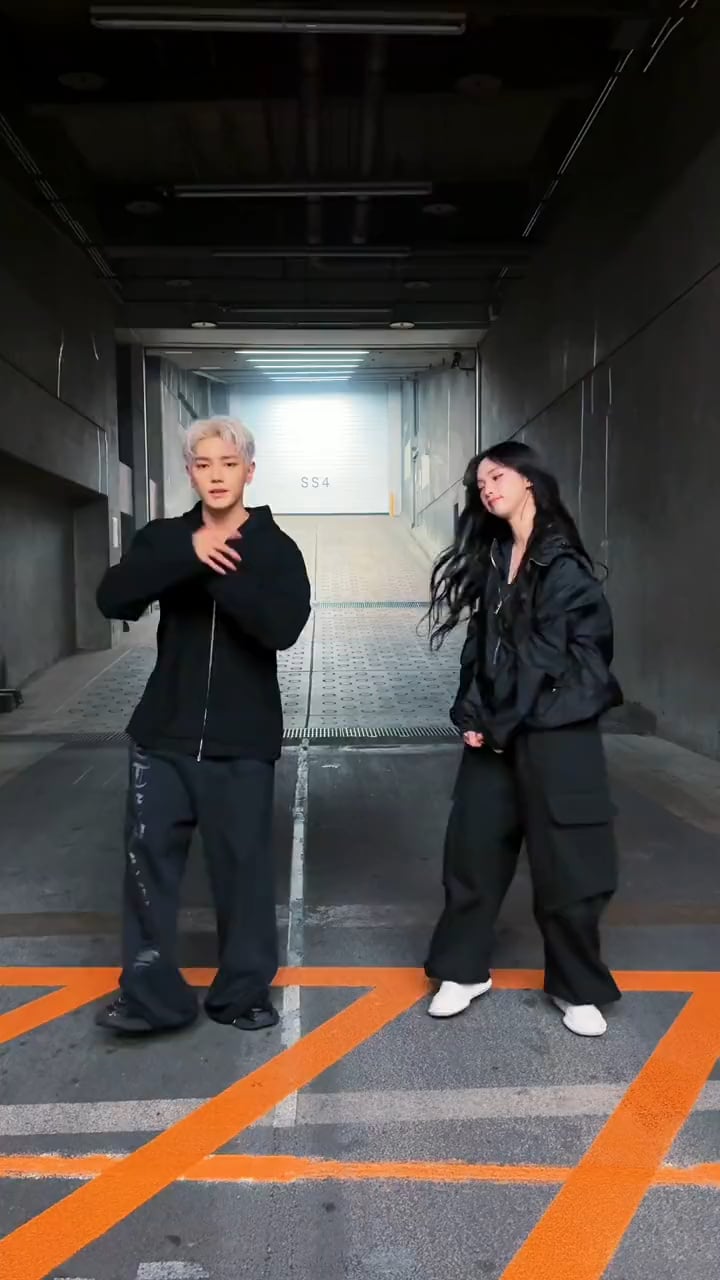 240226 NCT TikTok Update with Karina - 🌹Tap tap tap tap Tapping on me 💙 (Tap Dance Challenge with Taeyong)