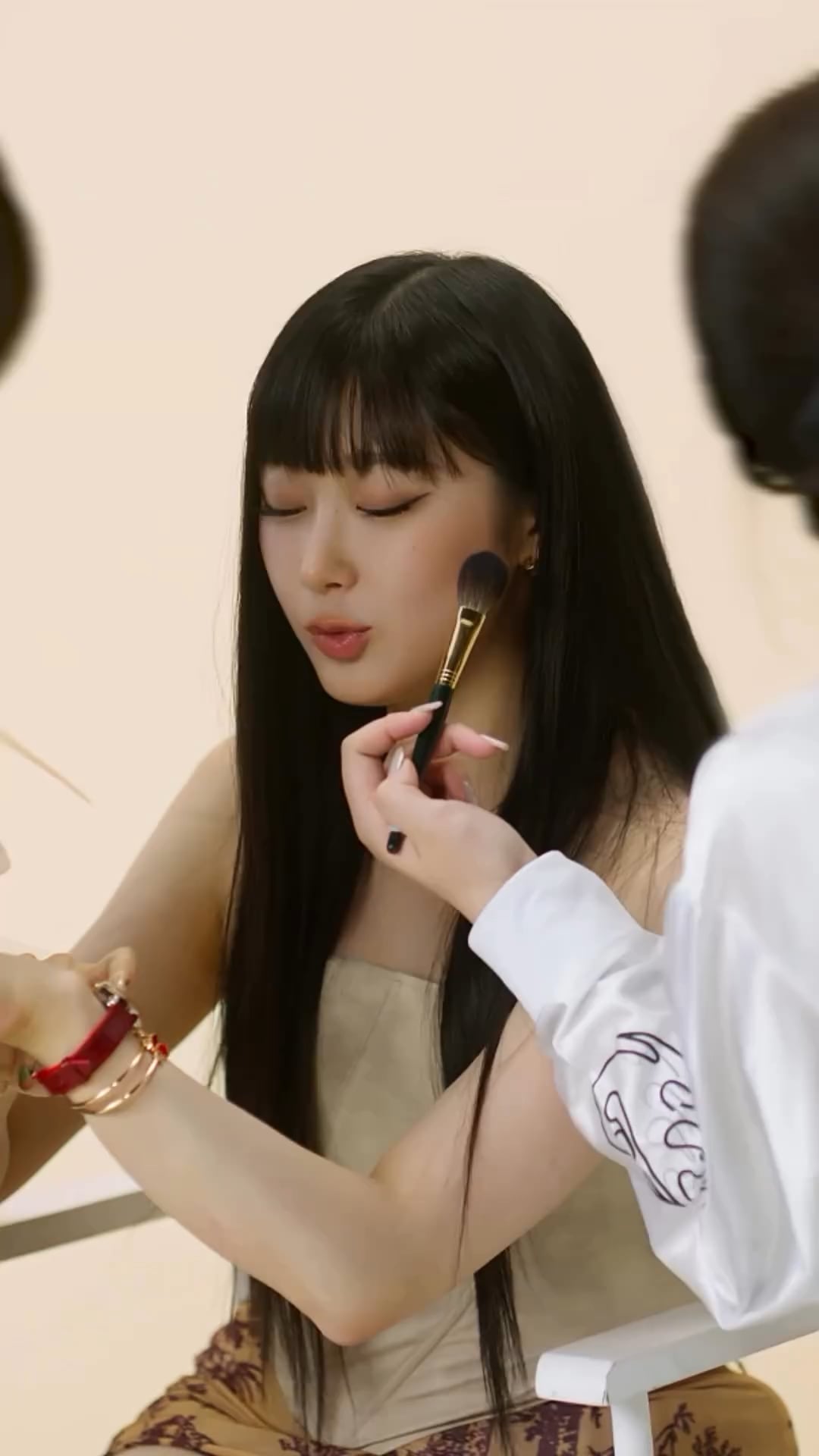 240209 aespa x Chopard — “The best gift? #Chopard!”