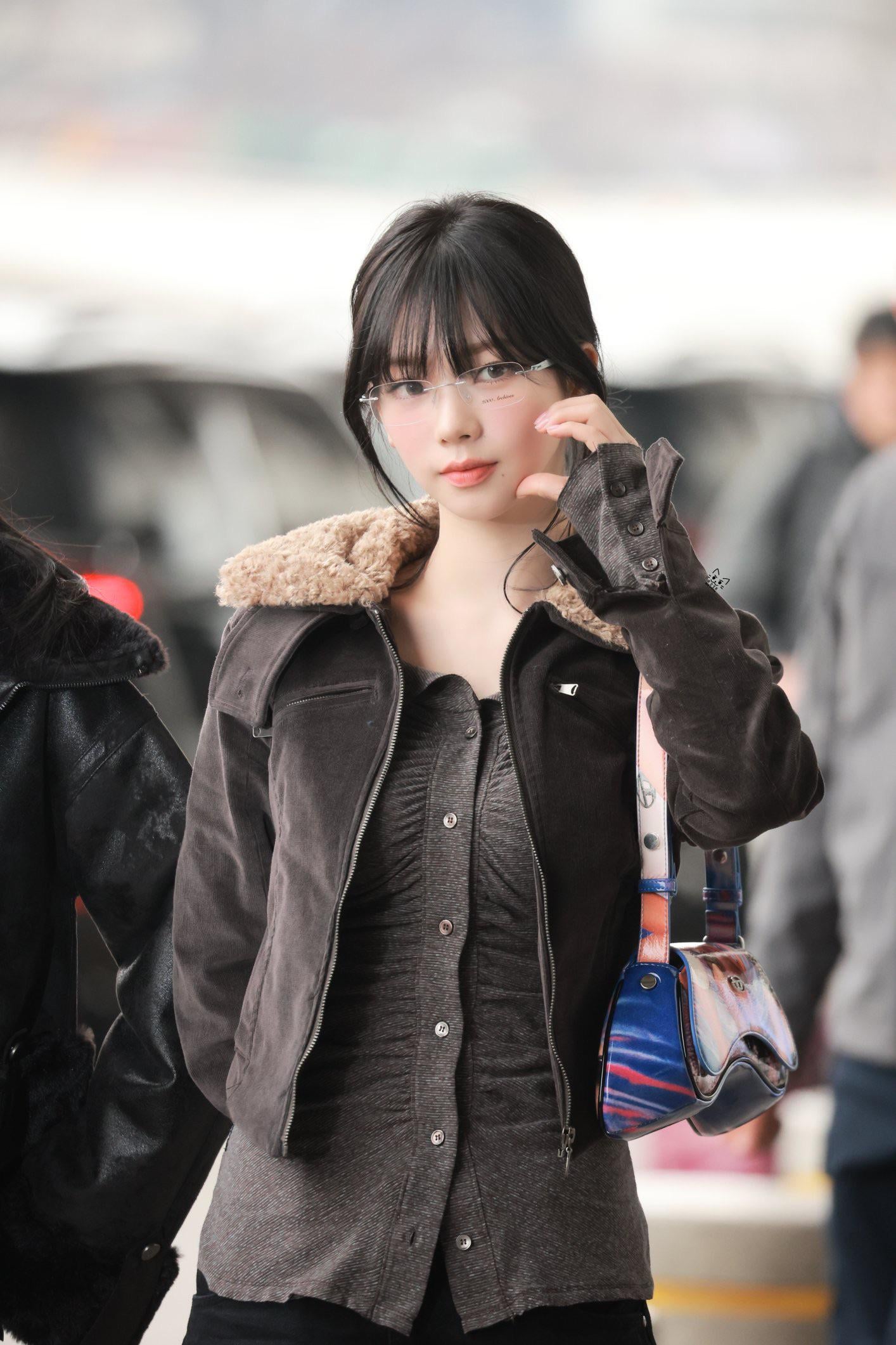 240220 Karina