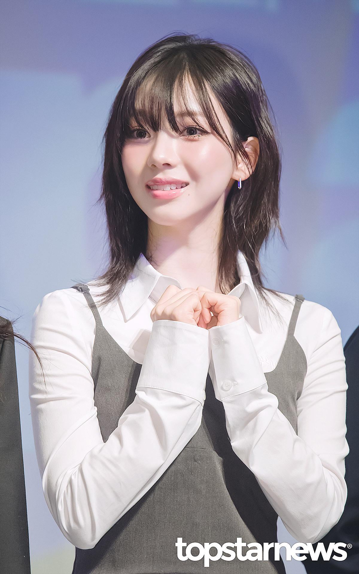 240214 Karina