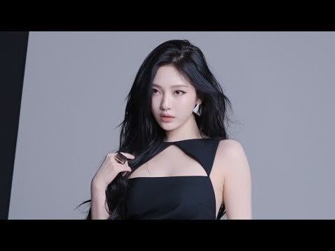 240229 Ningning - I think filming is fun 🖤 | Versace Ambassador Contents Shooting Behind