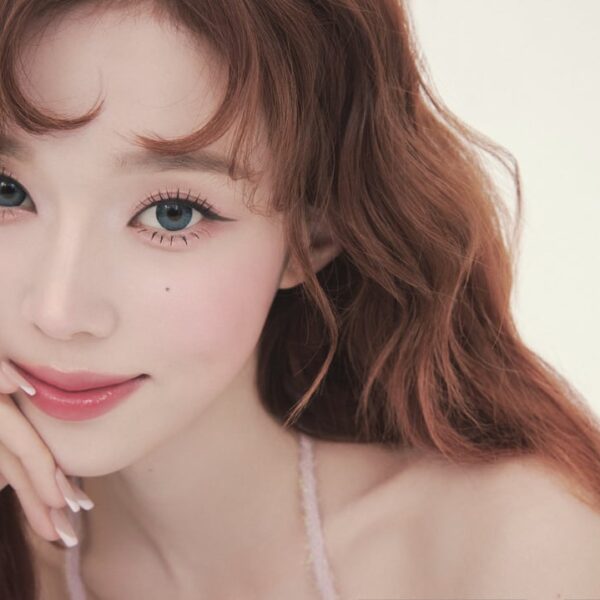 240205 Espoir Twitter Update with Winter - D-7 BeVelvet Cherry Blossom