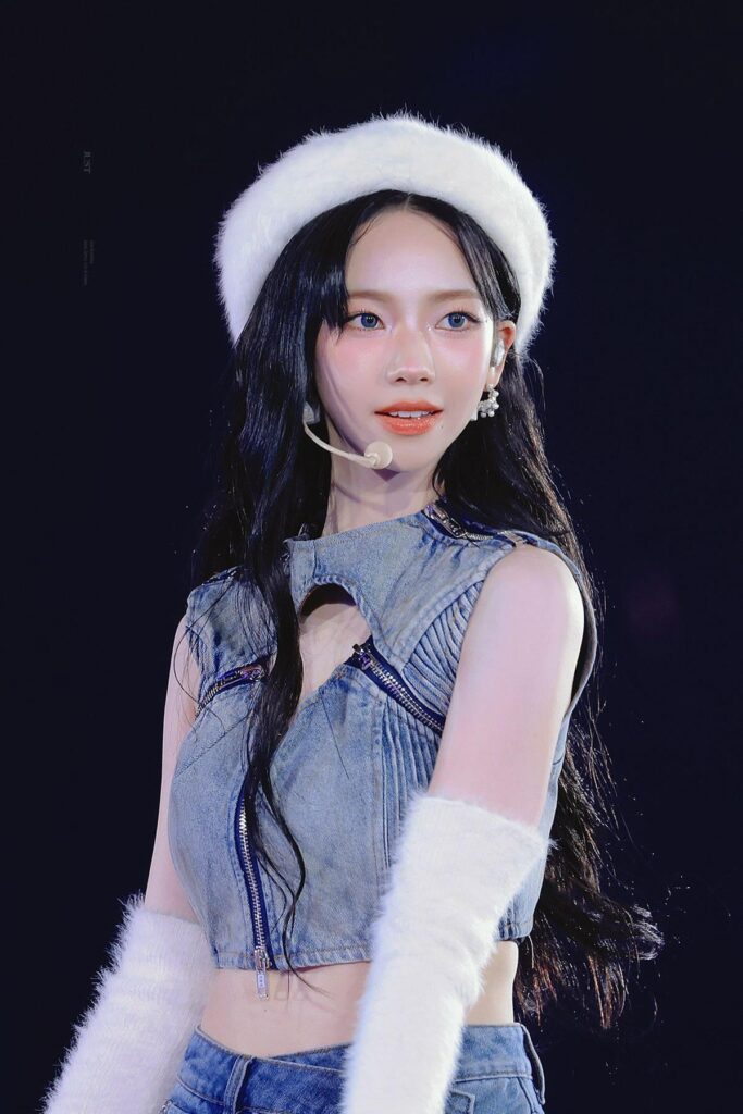 240222 Karina