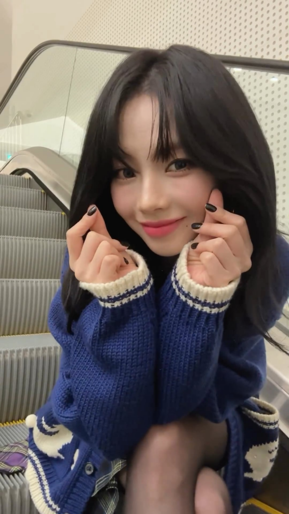 240419 Karina