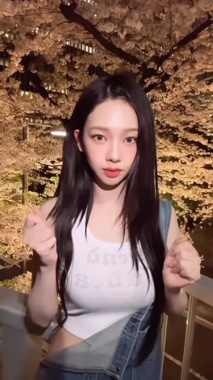 240409 aespa Instagram Reels Update with Karina - again and again 😹