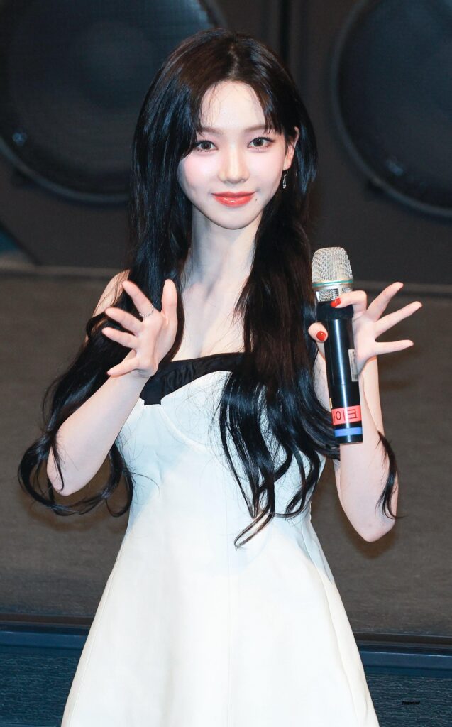 240413 Karina