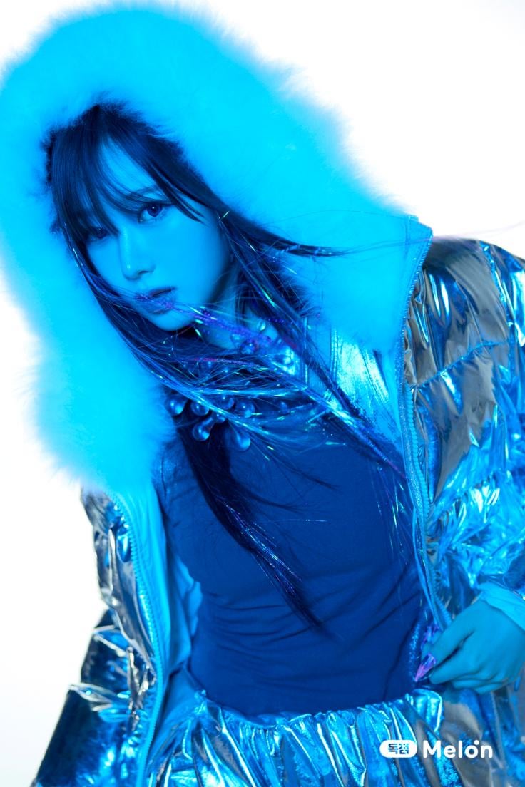240513 Giselle - Supernova (Melon Magazine Exclusive Photo)