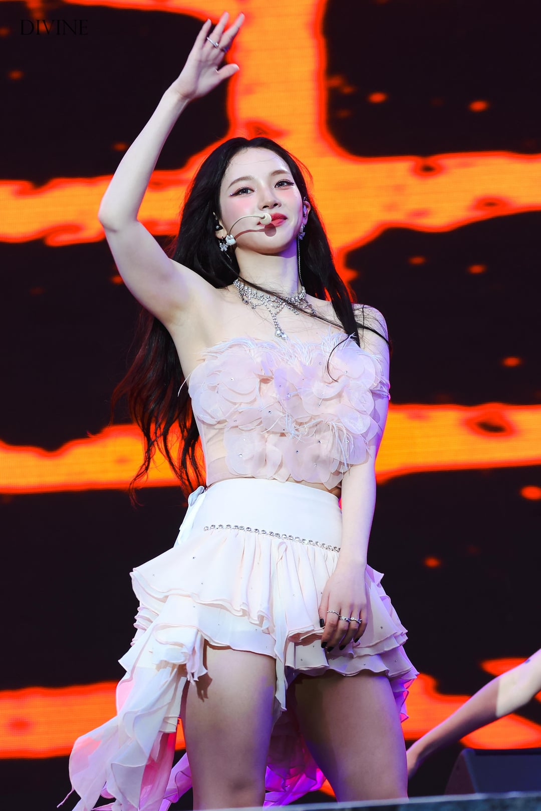 230811 Karina