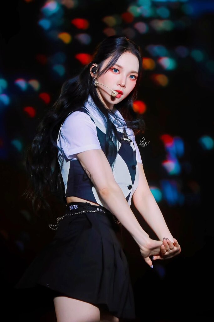 220820 Karina